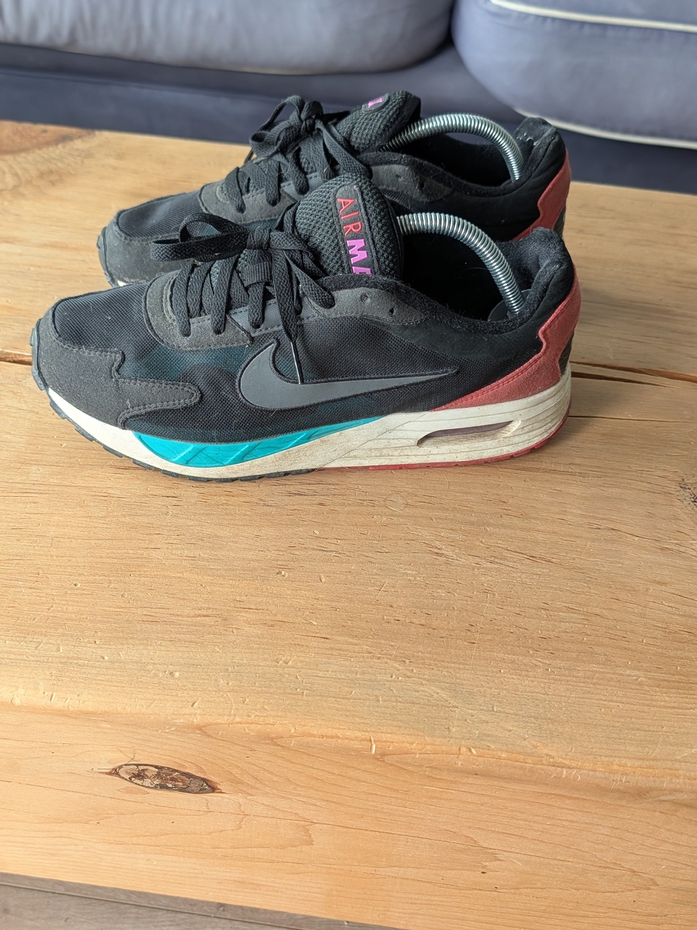Nike Air Max Solo Sz 8.5 Black / Clear Jade